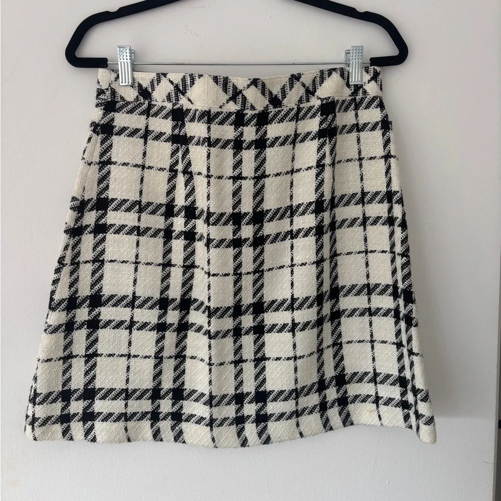 W Collection Elegant Houndstooth Mini Skirt Size 42